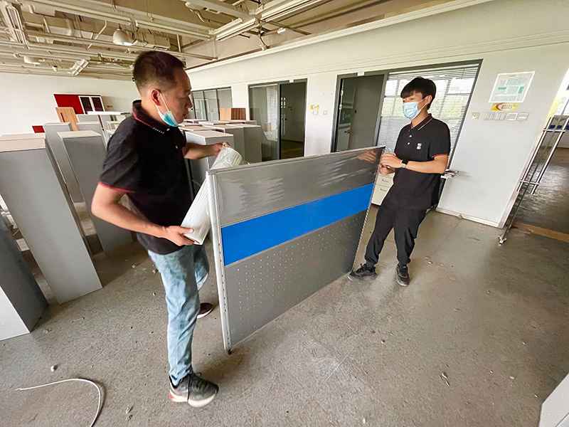 北京搬家现场图片