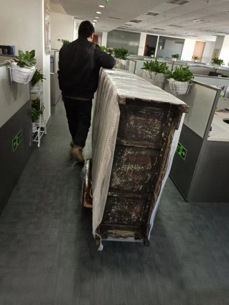 北京搬家现场图片