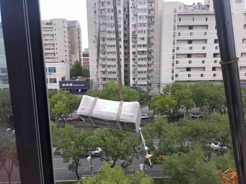 北京搬家现场图片