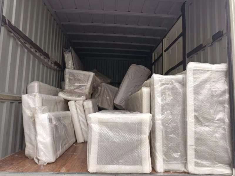 北京搬家现场图片